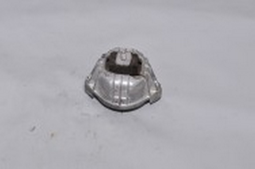 6 SERİSİ ÇIKMA PARÇA MOTOR TAKOZU